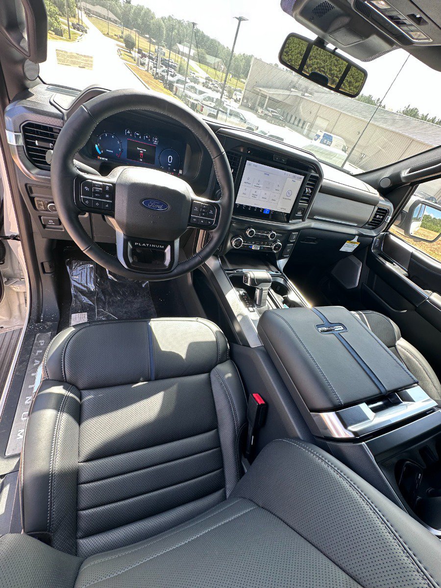 Used 2025 Ford F150 Platinum w/ Equipment Group 702A High AWD/4WD image 9
