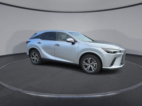 Used 2026 Lexus RX 350 FWD image 2
