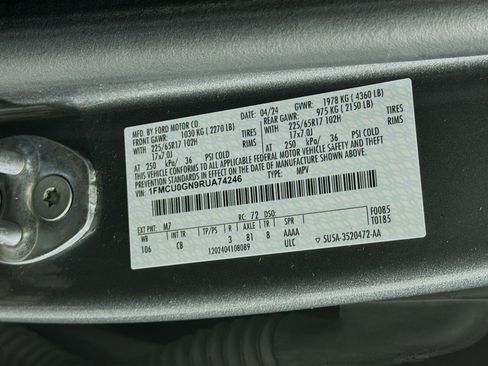 Used 2024 Ford Escape Active FWD image 12