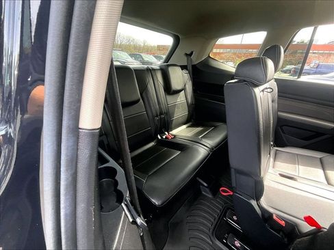 Used 2021 Volkswagen Atlas SE AWD/4WD image 16