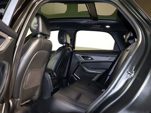 Used 2022 Jaguar F-PACE S AWD/4WD image 14