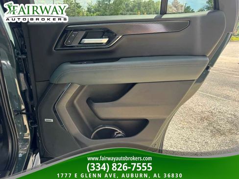 Used 2026 GMC Yukon AT4 w/ AT4 Premium Plus Package AWD/4WD image 34