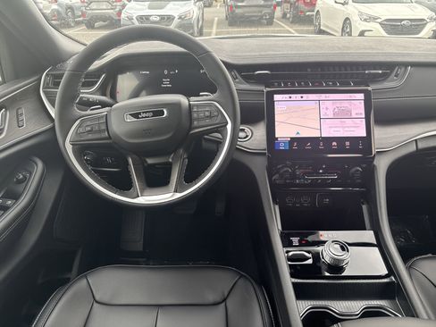 New 2025 Jeep Grand Cherokee L Limited image 22