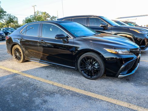 Certified 2023 Toyota Camry XSE w/ Navigation Package FWD image 16