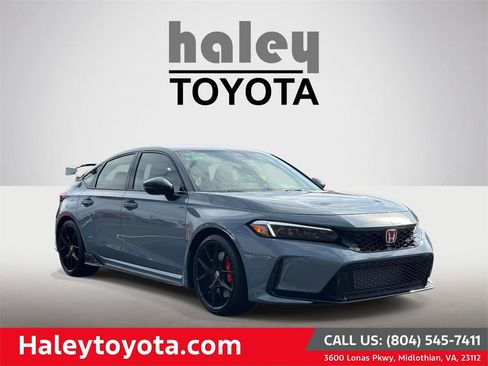 Used 2024 Honda Civic Type R image 1