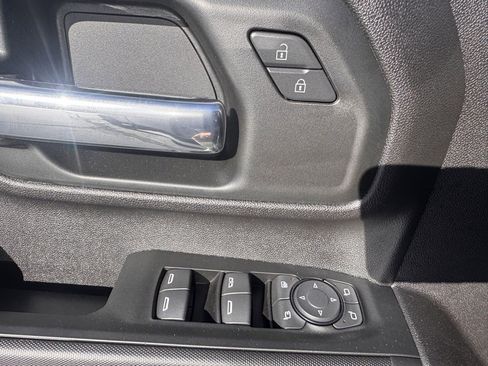 New 2026 Chevrolet Silverado 2500 Custom w/ Custom Value Package image 9