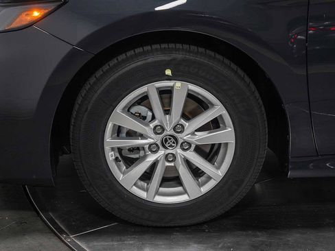 New 2025 Toyota Camry LE image 8