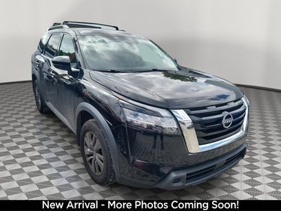 Used 2022 Nissan Pathfinder SV