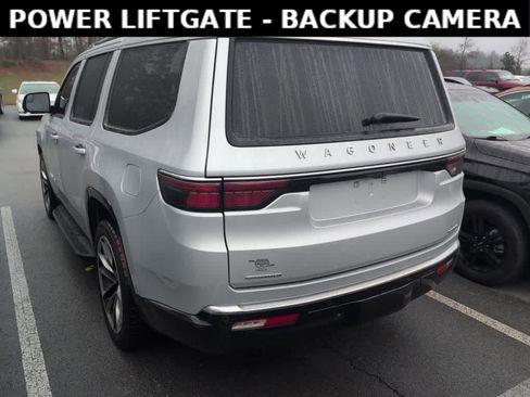 Used 2022 Jeep Wagoneer Series II w/ Premium Group I image 6