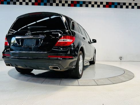 Used 2012 Mercedes-Benz R 350 4MATIC image 31
