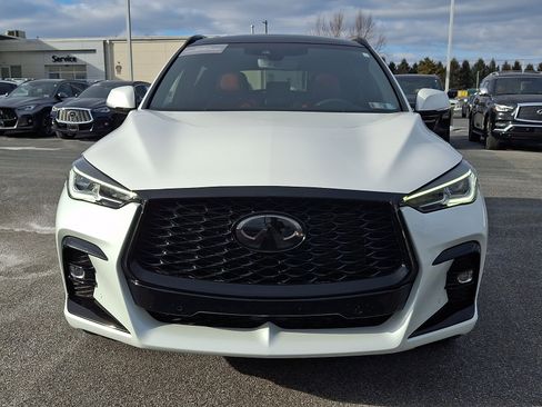 Certified 2024 INFINITI QX50 Sport image 2