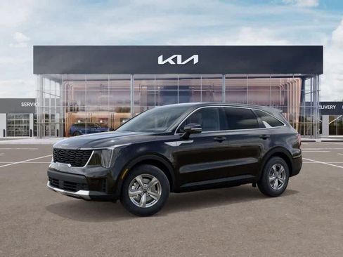 Certified 2026 Kia Sorento LX FWD image 3