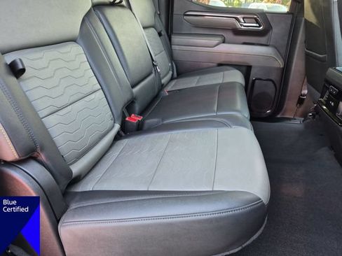 Used 2024 Chevrolet Silverado 1500 ZR2 w/ Technology Package AWD/4WD image 34