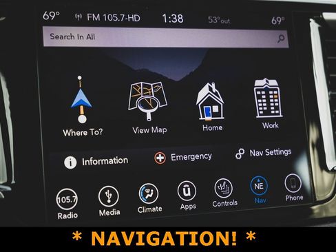 Used 2019 Chrysler Pacifica Touring-L w/ Advanced Safetytec Group image 4