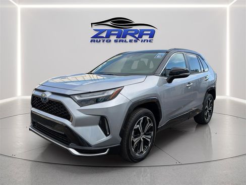 Used 2024 Toyota RAV4 XSE w/ Weather Package AWD/4WD image 3
