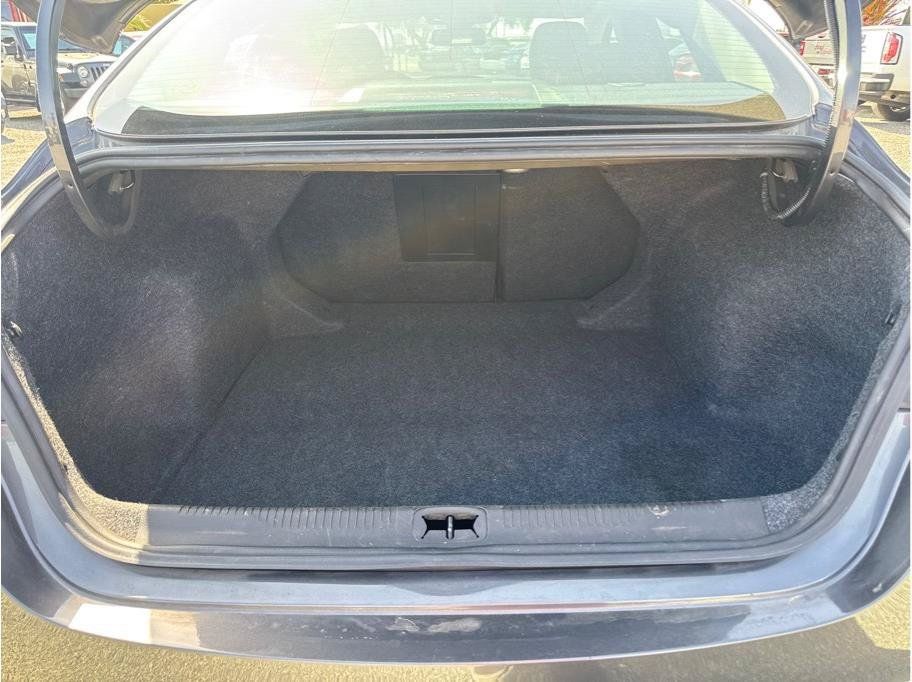 Used 2015 Chrysler 200 C w/ Navigation & Sound Group I AWD/4WD image 14
