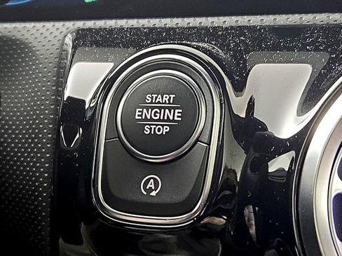 Used 2021 Mercedes-Benz A 220 4MATIC image 27