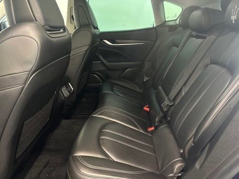 Used 2017 Maserati Levante S image 29