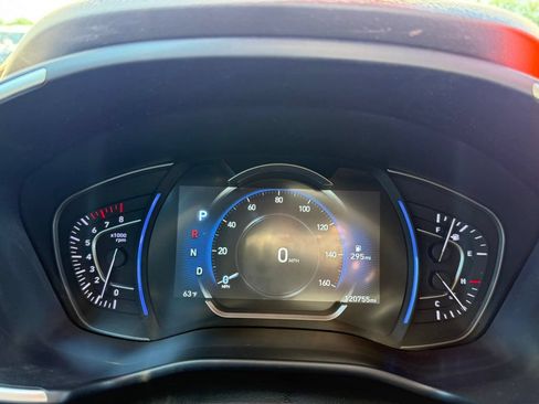Used 2020 Hyundai Santa Fe SEL FWD image 14
