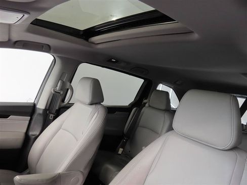 Used 2024 Honda Odyssey EX-L image 17