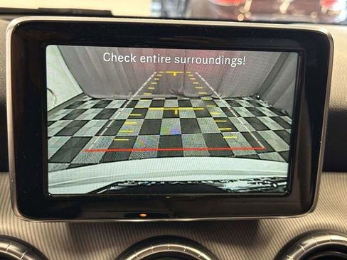Used 2014 Mercedes-Benz CLA 250 4MATIC image 16
