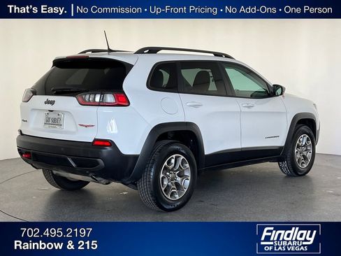 Used 2021 Jeep Cherokee Trailhawk image 6