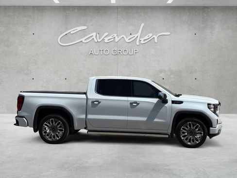 Used 2026 GMC Sierra 1500 Denali Ultimate AWD/4WD image 17
