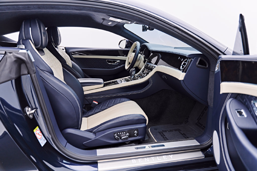 Used 2022 Bentley Continental GT AWD/4WD image 25