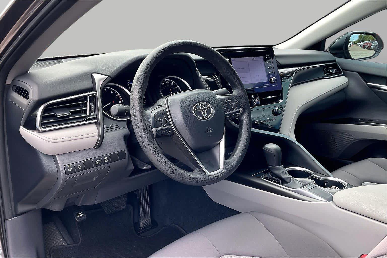 Used 2024 Toyota Camry LE w/ Convenience Package FWD image 17