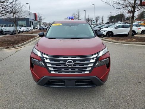 Certified 2024 Nissan Rogue S image 9