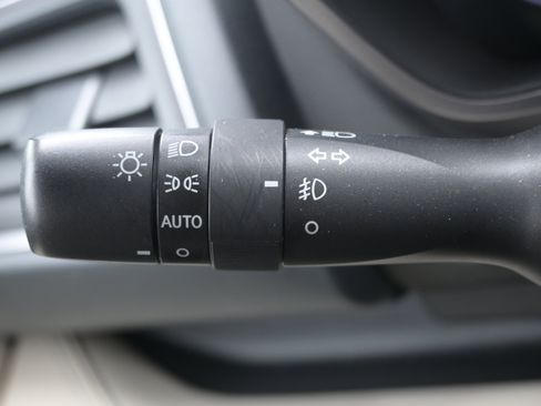 Certified 2023 Subaru Ascent Limited AWD/4WD image 28