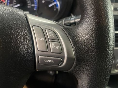 Used 2010 Subaru Forester 2.5X AWD/4WD image 10