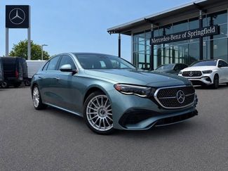 Used 2024 Mercedes-Benz E 350 4MATIC Sedan video 1