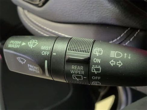 Used 2021 Dodge Durango SRT Hellcat w/ Technology Group image 29