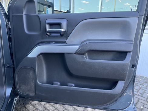 Used 2017 Chevrolet Silverado 1500 LT w/ All Star Edition image 34