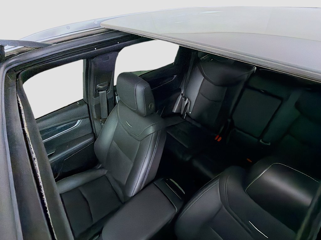 Used 2023 Cadillac XT5 Premium Luxury w/ Technology Package FWD image 17