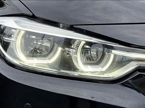 Used 2016 BMW 340i xDrive Sedan image 34