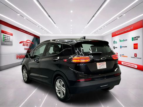 Used 2023 Chevrolet Bolt LT w/ Driver Confidence Package FWD image 5