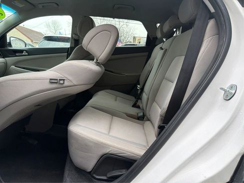 Used 2018 Hyundai Tucson SEL image 10