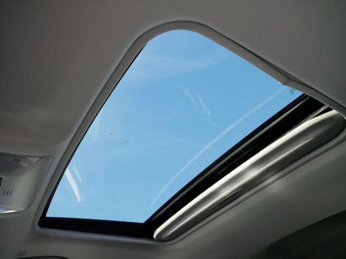 Certified 2023 Toyota RAV4 XLE image 31