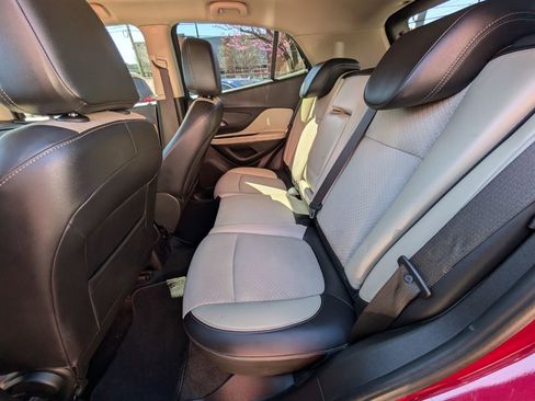 Used 2018 Buick Encore Preferred image 17