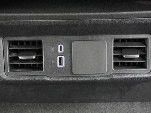 Used 2024 Chevrolet Silverado 1500 Custom Trail Boss image 28