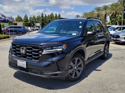 Used 2025 Honda Pilot Sport