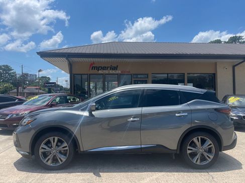Used 2020 Nissan Murano Platinum FWD image 2