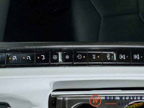 Used 2021 Chevrolet Corvette Stingray Premium Cpe w/ Z51 Performance Package RWD image 27