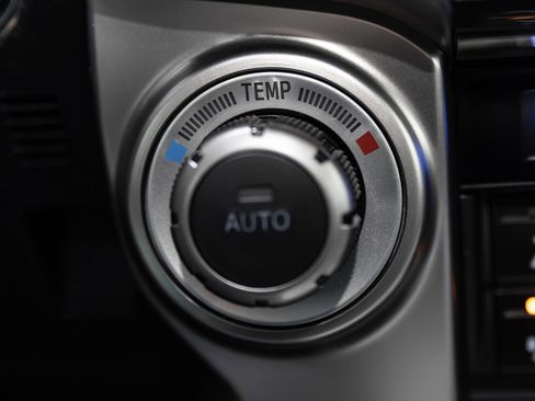 Used 2022 Toyota 4Runner Limited image 17