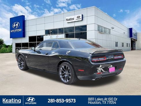 Used 2023 Dodge Challenger R/T Scat Pack RWD image 7