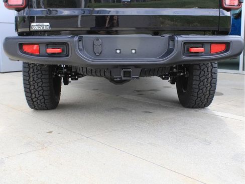 New 2026 Jeep Gladiator Rubicon AWD/4WD image 37