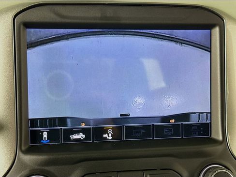 Used 2021 Chevrolet Silverado 2500 LTZ w/ LTZ Convenience Package image 42