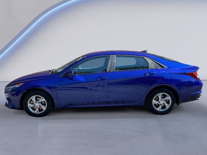 Used 2023 Hyundai Elantra SE